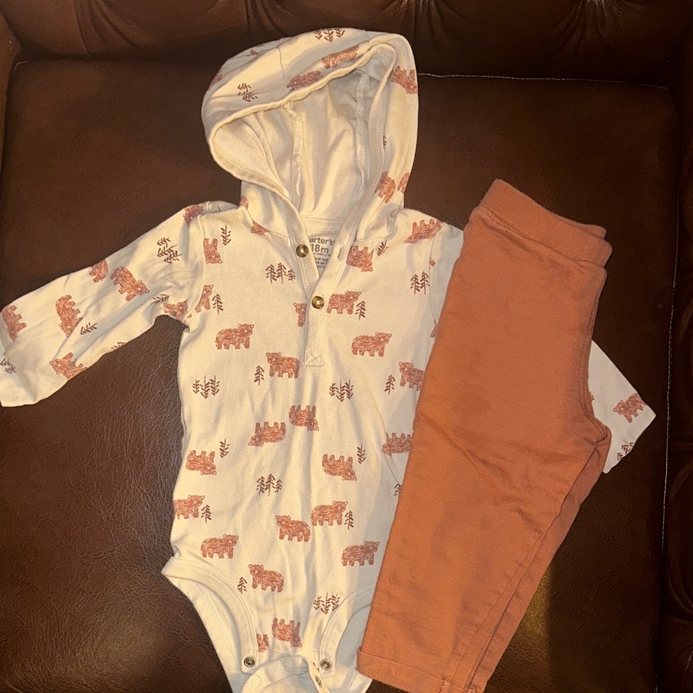 Carter's White and Orange Bear Print Matching Set